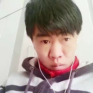顾里木图路上的小酒馆