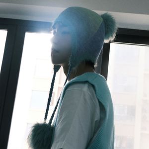 曾柯淳资料,曾柯淳最新歌曲,曾柯淳MV视频,曾柯淳音乐专辑,曾柯淳好听的歌