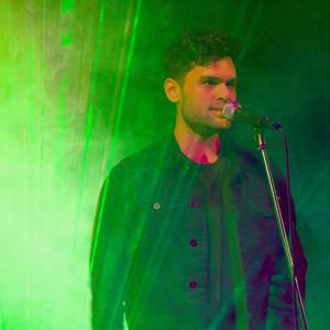 Vinny Lunar资料,Vinny Lunar最新歌曲,Vinny LunarMV视频,Vinny Lunar音乐专辑,Vinny Lunar好听的歌