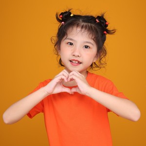詹嘉颖资料,詹嘉颖最新歌曲,詹嘉颖MV视频,詹嘉颖音乐专辑,詹嘉颖好听的歌