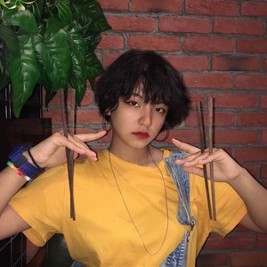 Dinah.资料,Dinah.最新歌曲,Dinah.MV视频,Dinah.音乐专辑,Dinah.好听的歌