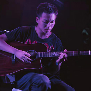 董笑天资料,董笑天最新歌曲,董笑天MV视频,董笑天音乐专辑,董笑天好听的歌