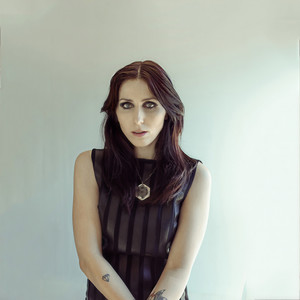 Chelsea Wolfe资料,Chelsea Wolfe最新歌曲,Chelsea WolfeMV视频,Chelsea Wolfe音乐专辑,Chelsea Wolfe好听的歌