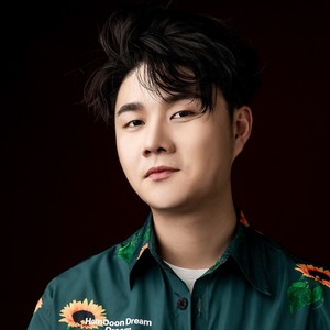 何旭辉资料,何旭辉最新歌曲,何旭辉MV视频,何旭辉音乐专辑,何旭辉好听的歌