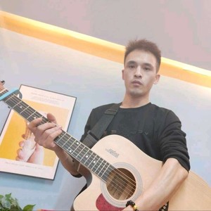 李丹资料,李丹最新歌曲,李丹MV视频,李丹音乐专辑,李丹好听的歌