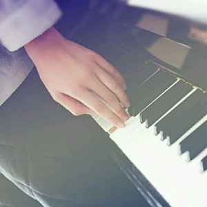 六泽资料,六泽最新歌曲,六泽MV视频,六泽音乐专辑,六泽好听的歌