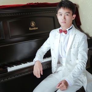 林兰肖资料,林兰肖最新歌曲,林兰肖MV视频,林兰肖音乐专辑,林兰肖好听的歌