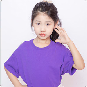 何欣娜资料,何欣娜最新歌曲,何欣娜MV视频,何欣娜音乐专辑,何欣娜好听的歌