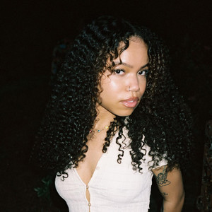 Aáyanna资料,Aáyanna最新歌曲,AáyannaMV视频,Aáyanna音乐专辑,Aáyanna好听的歌