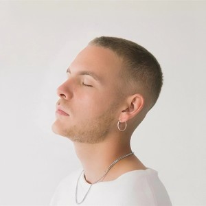 Hens资料,Hens最新歌曲,HensMV视频,Hens音乐专辑,Hens好听的歌