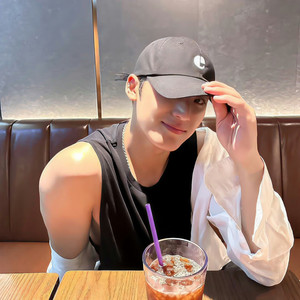 金珉奎是我的爸比资料,金珉奎是我的爸比最新歌曲,金珉奎是我的爸比MV视频,金珉奎是我的爸比音乐专辑,金珉奎是我的爸比好听的歌