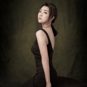 常丽资料,常丽最新歌曲,常丽MV视频,常丽音乐专辑,常丽好听的歌