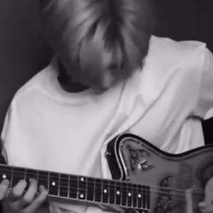 季凉川资料,季凉川最新歌曲,季凉川MV视频,季凉川音乐专辑,季凉川好听的歌