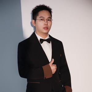 成天龙资料,成天龙最新歌曲,成天龙MV视频,成天龙音乐专辑,成天龙好听的歌