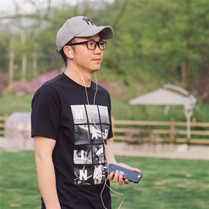 关伟资料,关伟最新歌曲,关伟MV视频,关伟音乐专辑,关伟好听的歌