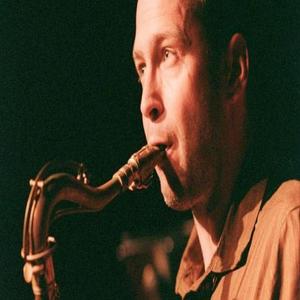 Michael Blake资料,Michael Blake最新歌曲,Michael BlakeMV视频,Michael Blake音乐专辑,Michael Blake好听的歌