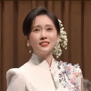 朱荟钱资料,朱荟钱最新歌曲,朱荟钱MV视频,朱荟钱音乐专辑,朱荟钱好听的歌