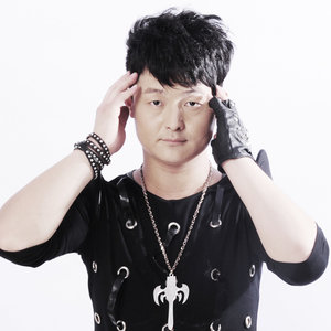 欧文资料,欧文最新歌曲,欧文MV视频,欧文音乐专辑,欧文好听的歌