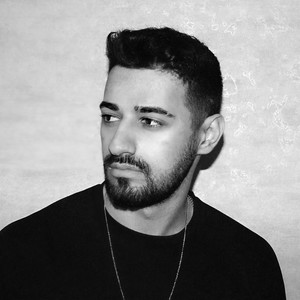 Ali Bakgor资料,Ali Bakgor最新歌曲,Ali BakgorMV视频,Ali Bakgor音乐专辑,Ali Bakgor好听的歌