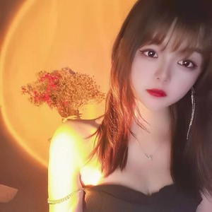 迈迈资料,迈迈最新歌曲,迈迈MV视频,迈迈音乐专辑,迈迈好听的歌