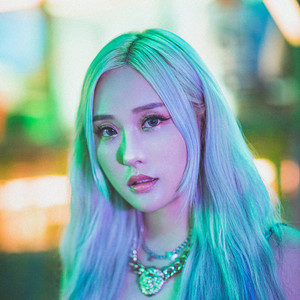 LILAC (라일락)资料,LILAC (라일락)最新歌曲,LILAC (라일락)MV视频,LILAC (라일락)音乐专辑,LILAC (라일락)好听的歌