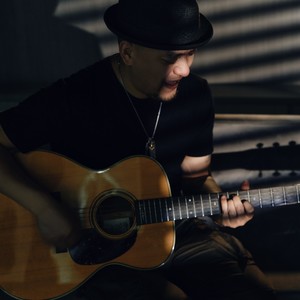 刘焘资料,刘焘最新歌曲,刘焘MV视频,刘焘音乐专辑,刘焘好听的歌