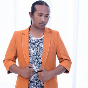 黑歌资料,黑歌最新歌曲,黑歌MV视频,黑歌音乐专辑,黑歌好听的歌