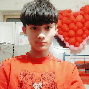 帅炑希资料,帅炑希最新歌曲,帅炑希MV视频,帅炑希音乐专辑,帅炑希好听的歌