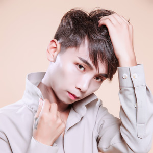 小晨资料,小晨最新歌曲,小晨MV视频,小晨音乐专辑,小晨好听的歌