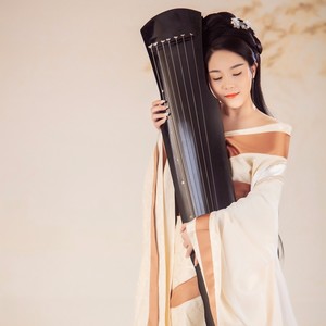 对面的小哥哥