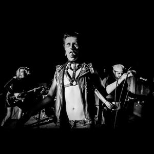 Queen Zee资料,Queen Zee最新歌曲,Queen ZeeMV视频,Queen Zee音乐专辑,Queen Zee好听的歌