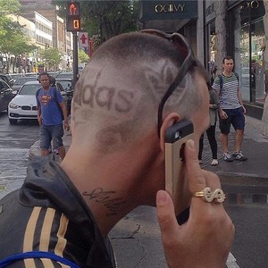 郑云志资料,郑云志最新歌曲,郑云志MV视频,郑云志音乐专辑,郑云志好听的歌