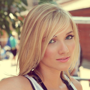 Leah Daniels资料,Leah Daniels最新歌曲,Leah DanielsMV视频,Leah Daniels音乐专辑,Leah Daniels好听的歌