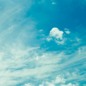 很遗憾吧,那么喜欢连一张合影都没有。 (Live)