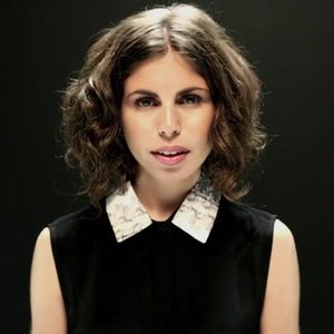 Laurie Darmon资料,Laurie Darmon最新歌曲,Laurie DarmonMV视频,Laurie Darmon音乐专辑,Laurie Darmon好听的歌