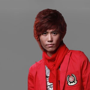 何忻翰资料,何忻翰最新歌曲,何忻翰MV视频,何忻翰音乐专辑,何忻翰好听的歌