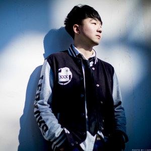 龚小默资料,龚小默最新歌曲,龚小默MV视频,龚小默音乐专辑,龚小默好听的歌