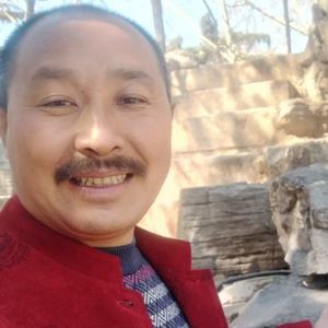红脸梨园资料,红脸梨园最新歌曲,红脸梨园MV视频,红脸梨园音乐专辑,红脸梨园好听的歌