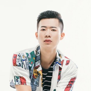 易汉章资料,易汉章最新歌曲,易汉章MV视频,易汉章音乐专辑,易汉章好听的歌