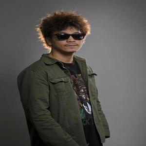 Thunder资料,Thunder最新歌曲,ThunderMV视频,Thunder音乐专辑,Thunder好听的歌