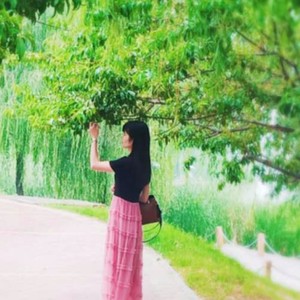 高芳资料,高芳最新歌曲,高芳MV视频,高芳音乐专辑,高芳好听的歌