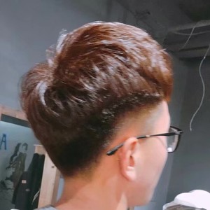 zeze资料,zeze最新歌曲,zezeMV视频,zeze音乐专辑,zeze好听的歌