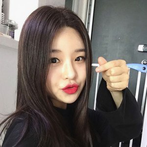 Yeony资料,Yeony最新歌曲,YeonyMV视频,Yeony音乐专辑,Yeony好听的歌