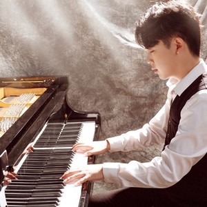 易子晋资料,易子晋最新歌曲,易子晋MV视频,易子晋音乐专辑,易子晋好听的歌