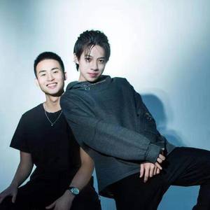 Underdogs资料,Underdogs最新歌曲,UnderdogsMV视频,Underdogs音乐专辑,Underdogs好听的歌