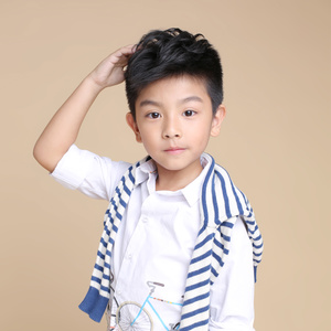 余悦天资料,余悦天最新歌曲,余悦天MV视频,余悦天音乐专辑,余悦天好听的歌