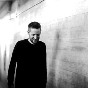 Tom Bourgeois资料,Tom Bourgeois最新歌曲,Tom BourgeoisMV视频,Tom Bourgeois音乐专辑,Tom Bourgeois好听的歌