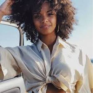 Maë Defays资料,Maë Defays最新歌曲,Maë DefaysMV视频,Maë Defays音乐专辑,Maë Defays好听的歌