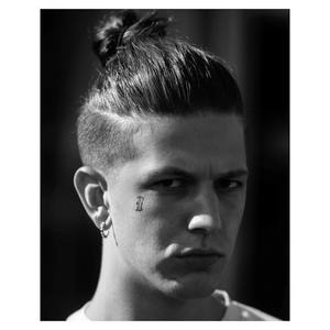 Mennoboomin资料,Mennoboomin最新歌曲,MennoboominMV视频,Mennoboomin音乐专辑,Mennoboomin好听的歌