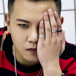 韩可资料,韩可最新歌曲,韩可MV视频,韩可音乐专辑,韩可好听的歌